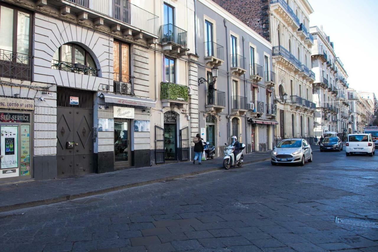 Central Home Catania By Sicily In Home Luaran gambar